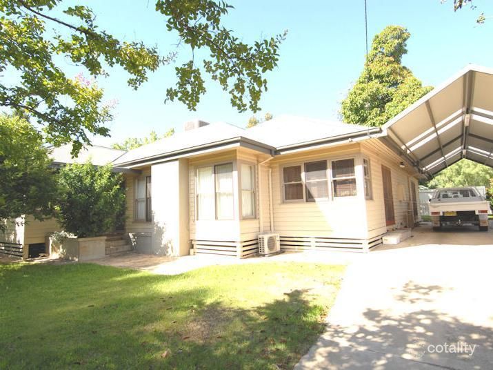 322 Conroy St, Deniliquin, NSW 2710