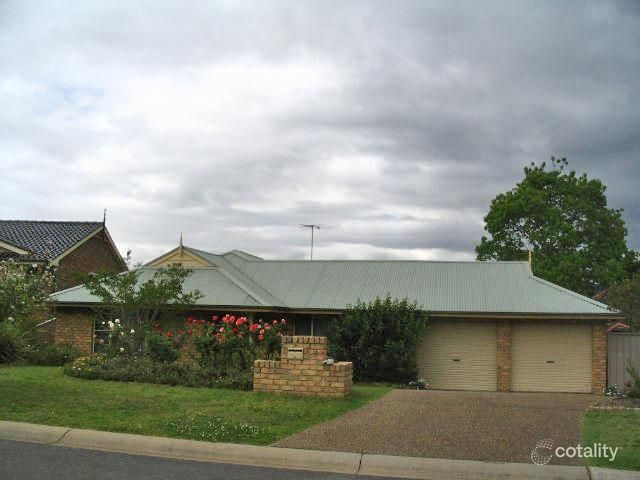 23 Rainbow Cl, Glenmore Park, NSW 2745