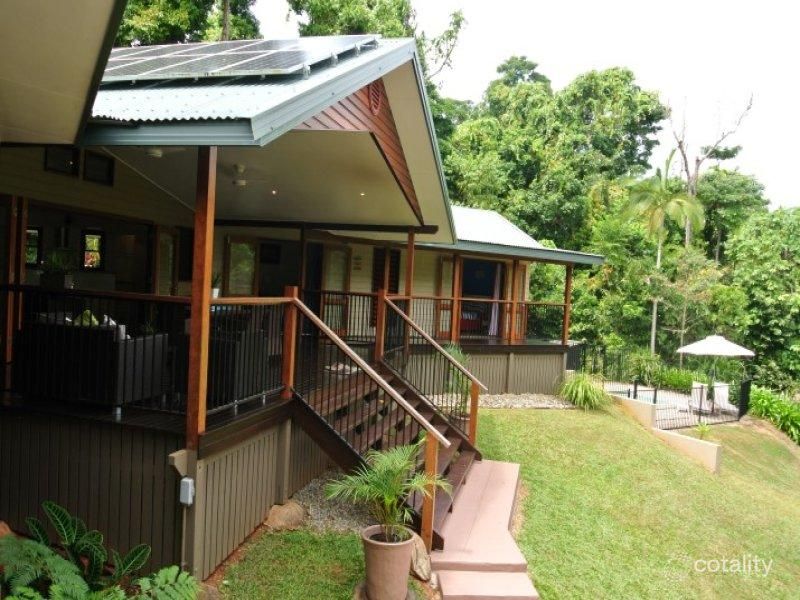 10 Plantation Dr, Bingil Bay, QLD 4852