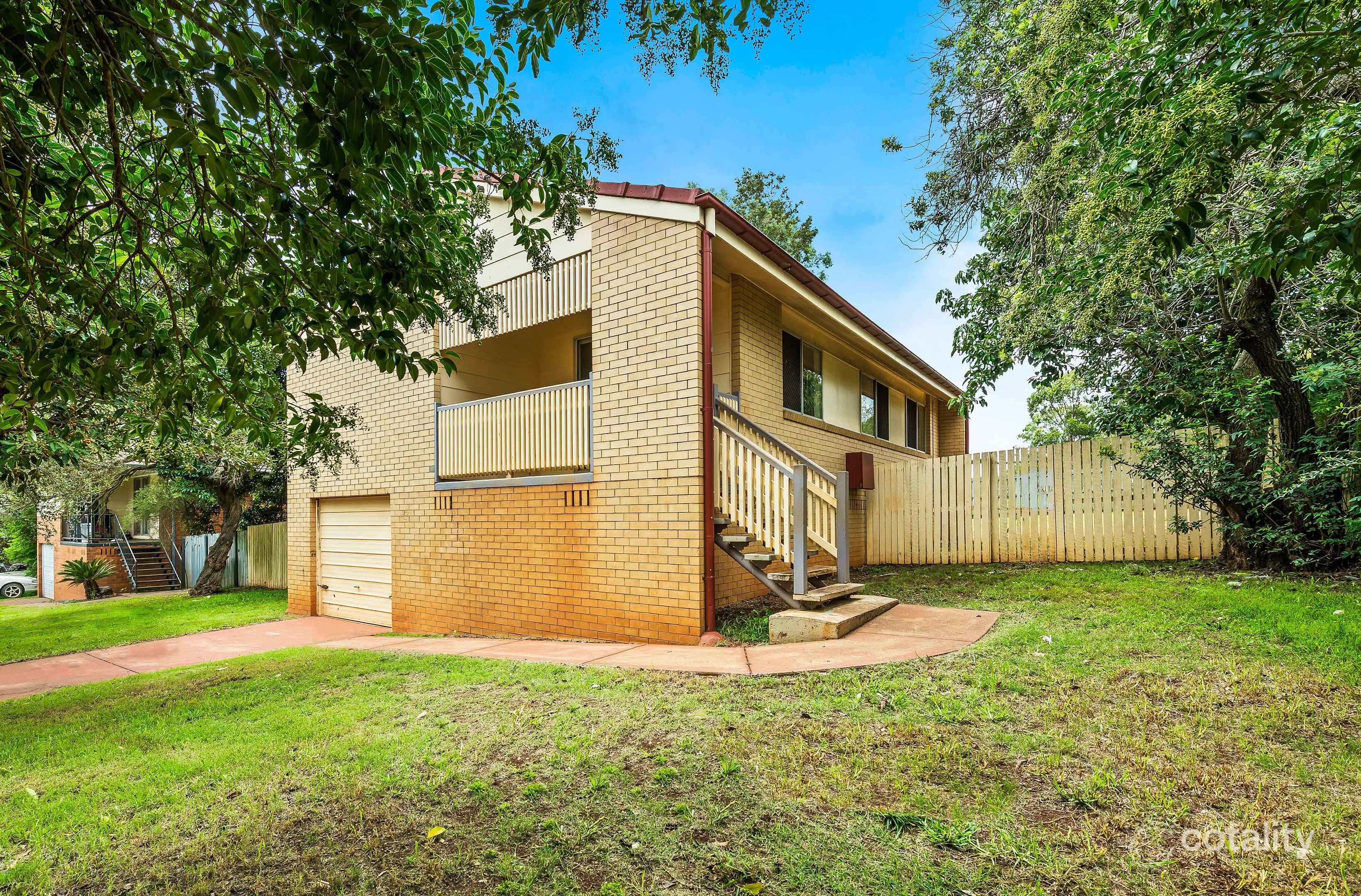 22 Festival St, Rockville, QLD 4350