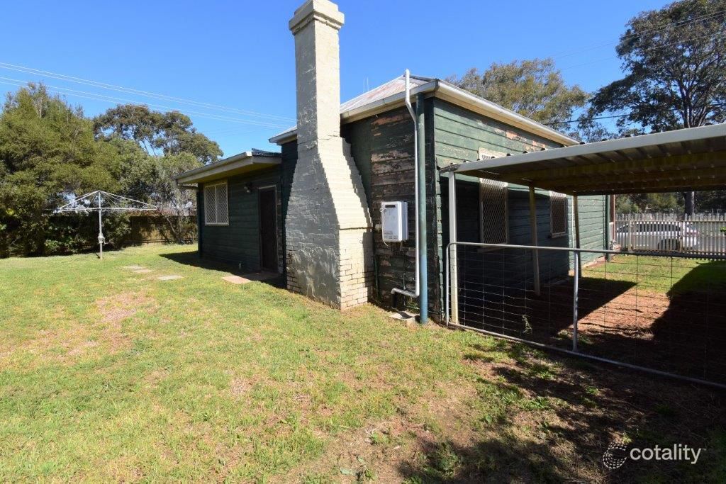 58 Arthur St, Wellington, NSW 2820