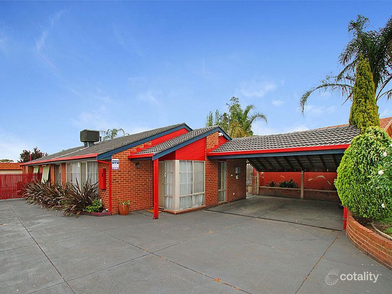 11 Grenda Dr, Mill Park, VIC 3082