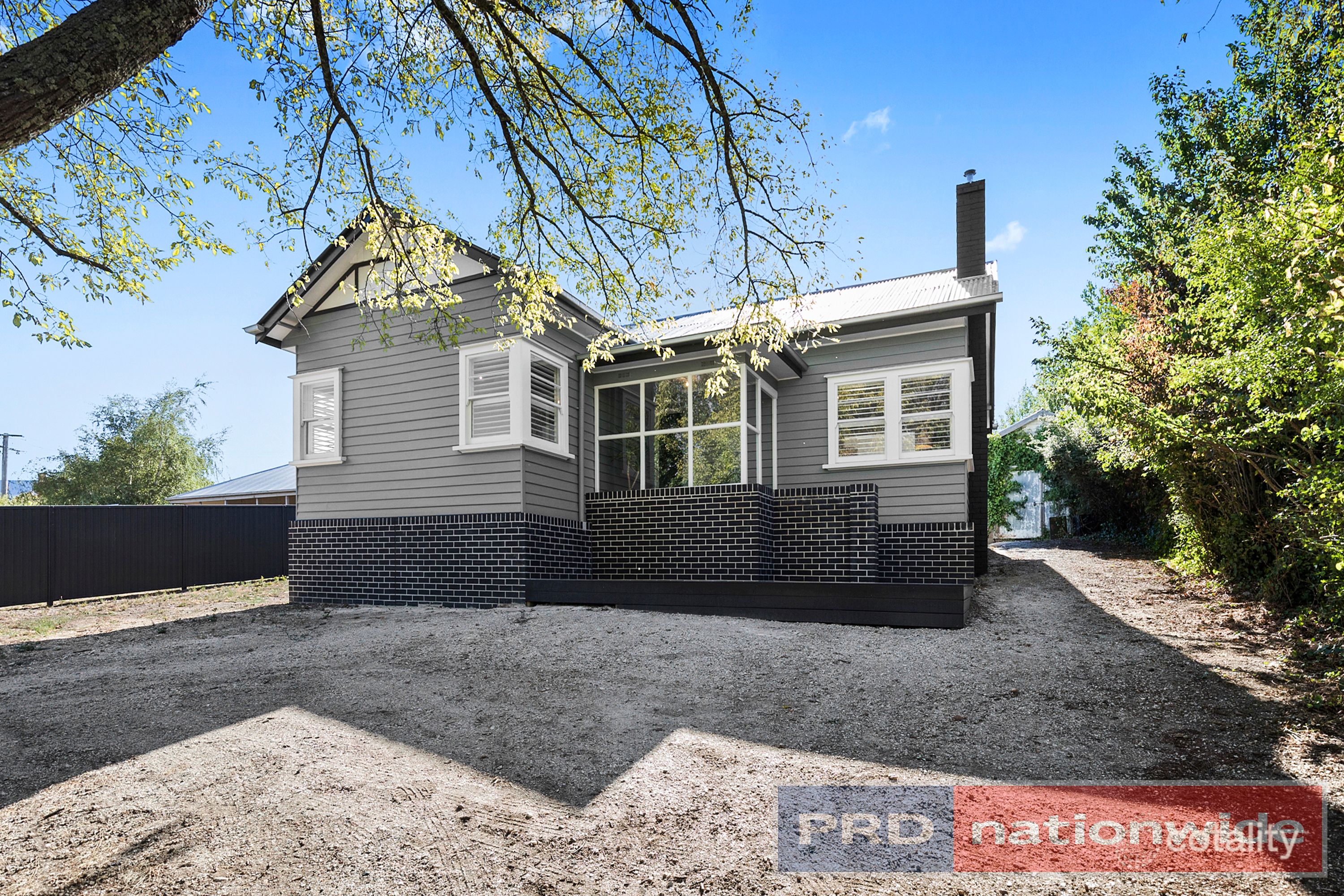 127 Albert St, Creswick, VIC 3363