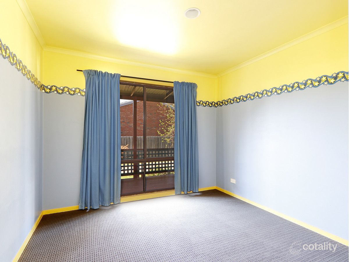 15 Thomson St, Stratford, VIC 3862