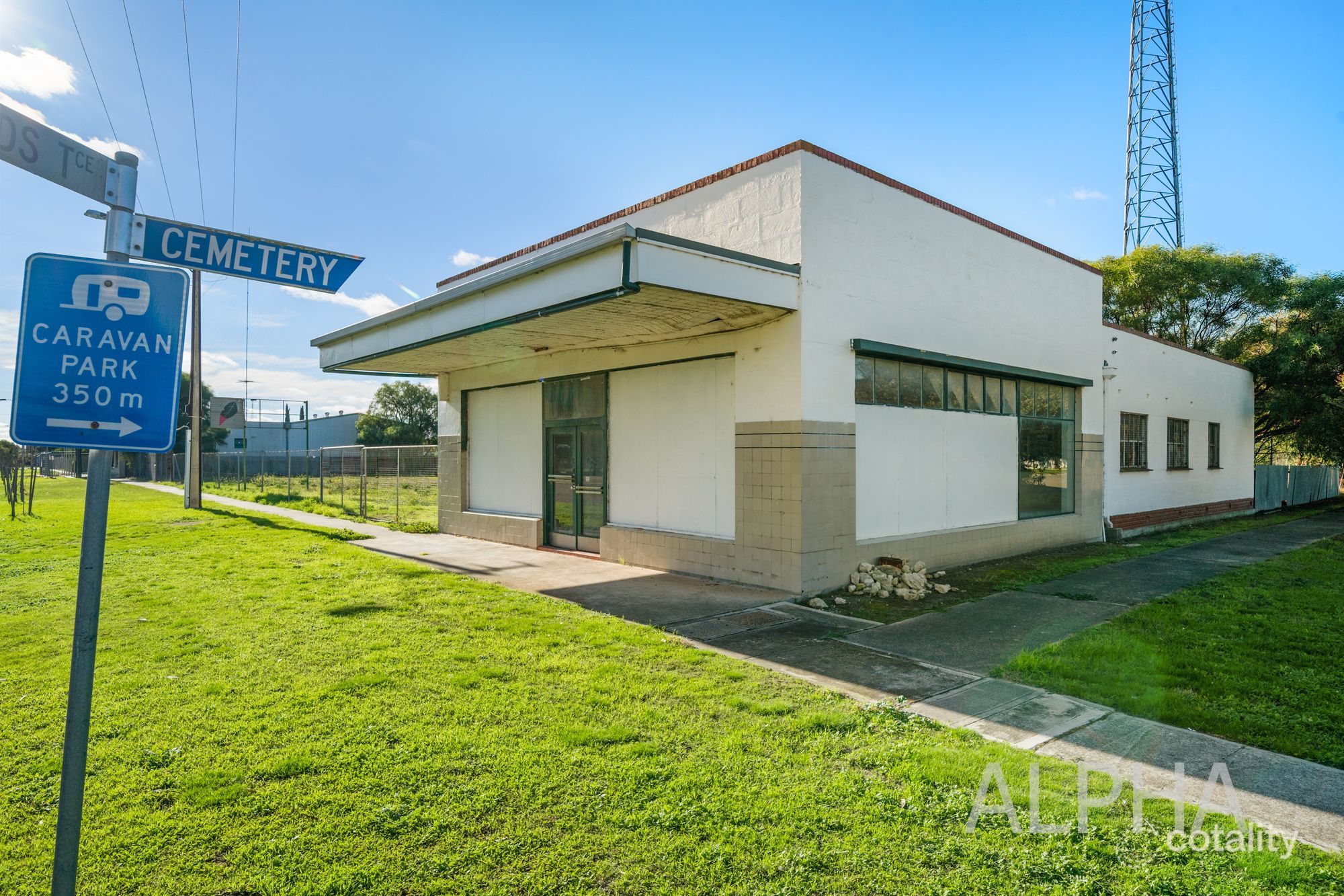 17 Poyntz Tce, Coonalpyn, SA 5265