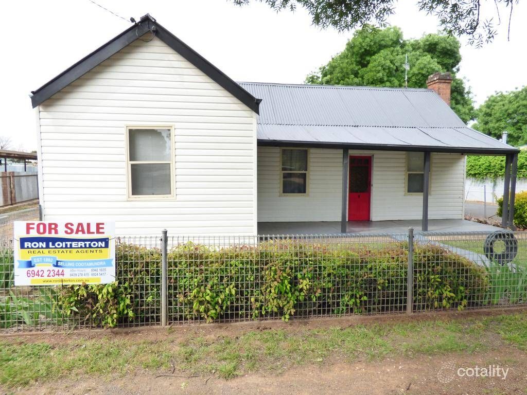 20 Gundagai Rd, Cootamundra, NSW 2590