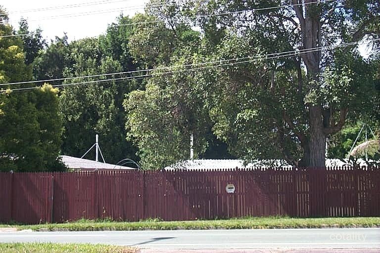 247 Wardoo St, Southport, QLD 4215