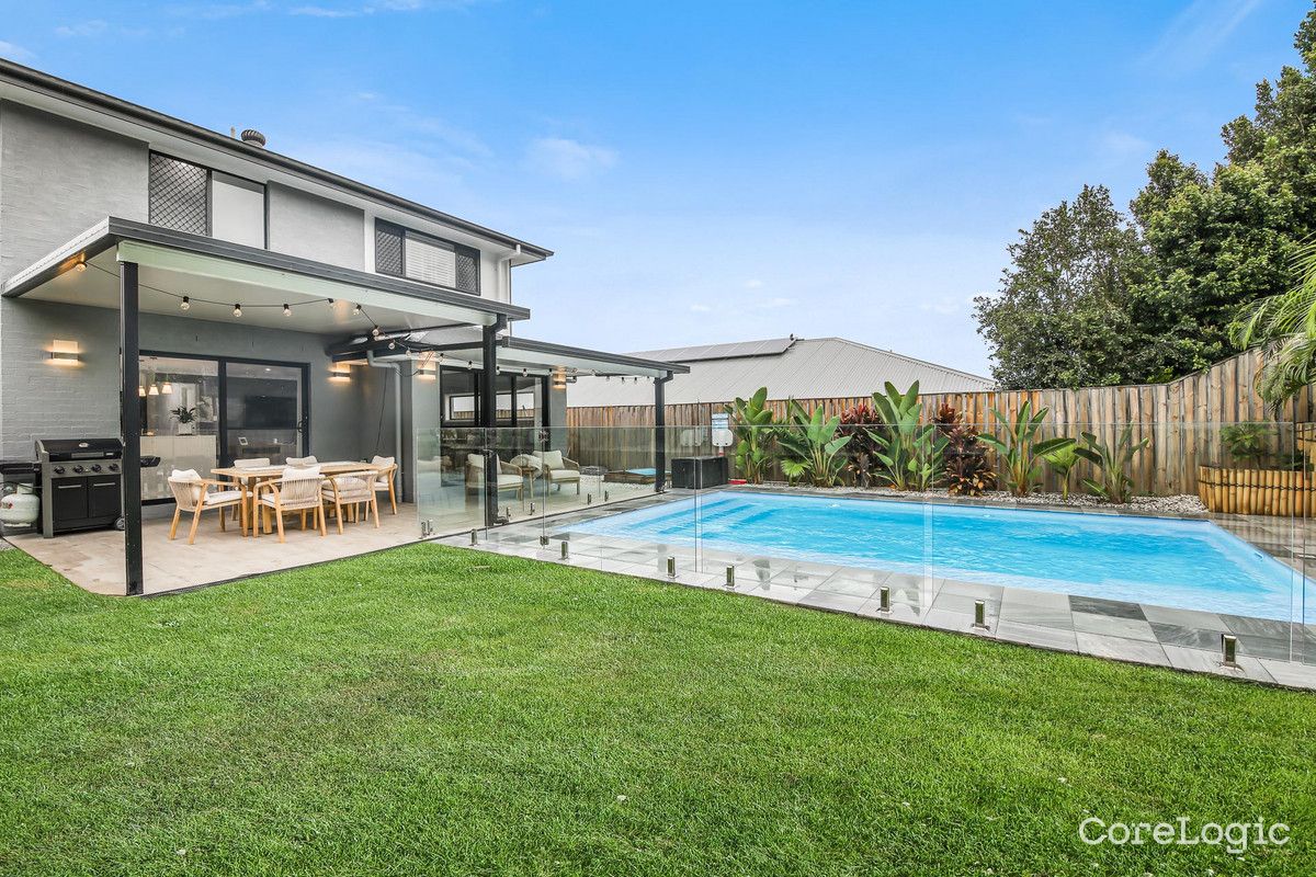 213 Riverstone Crsg, Maudsland, QLD 4210