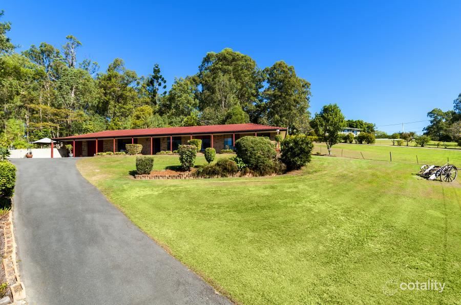 8 Georgina St, Oxenford, QLD 4210