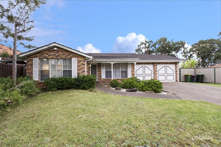 5 Beechwood Pl, Bass Hill, NSW 2197