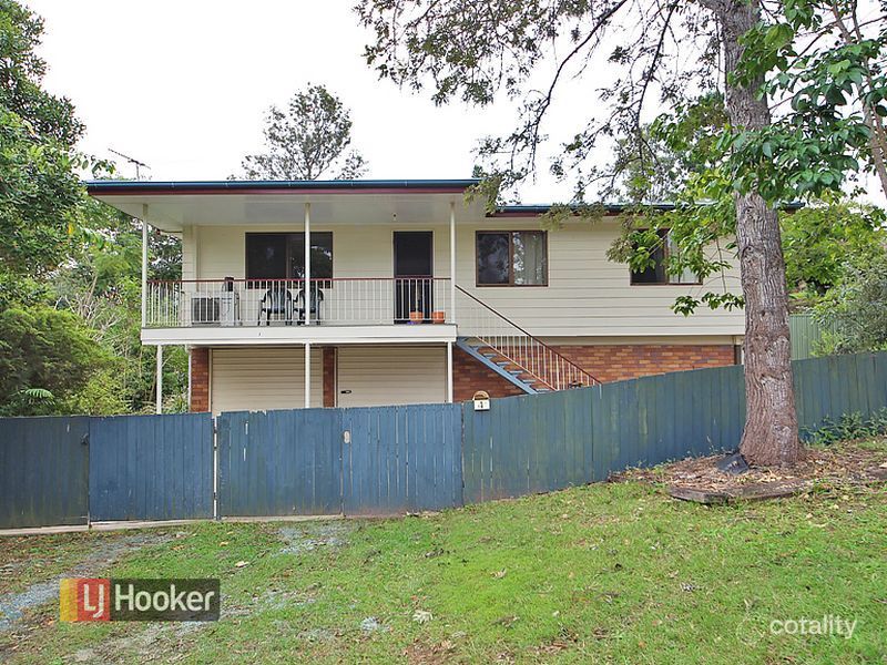 4 Leis Rd, Kallangur, QLD 4503