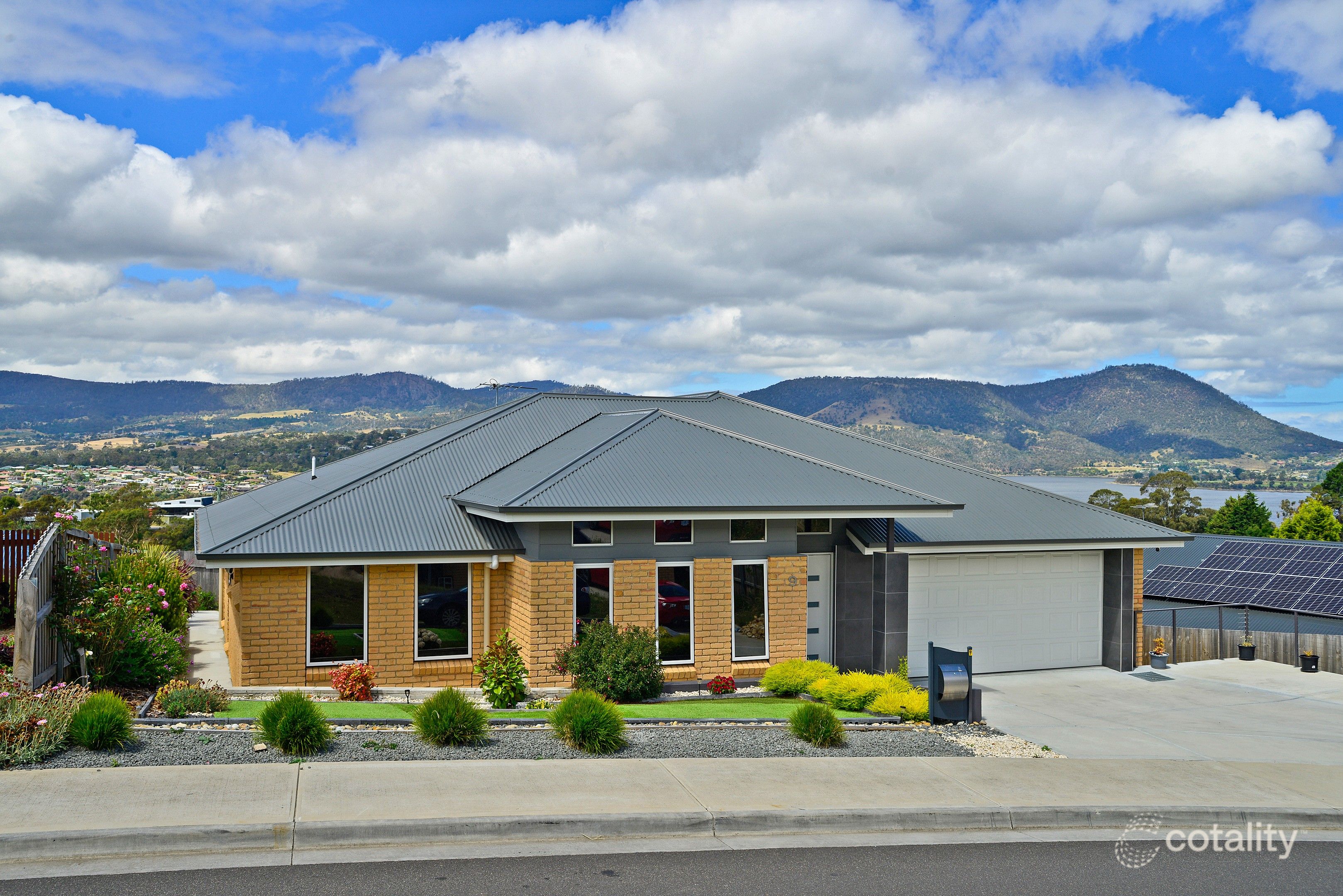 9 Katana Ct, Austins Ferry, TAS 7011