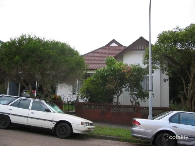 10 Castlefield St, Bondi, NSW 2026