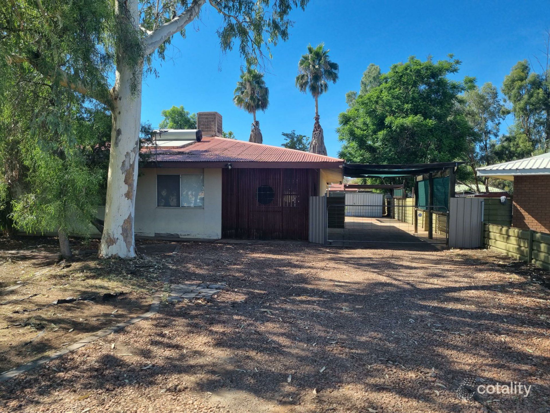 83 Spearwood Rd, Sadadeen, NT 0870