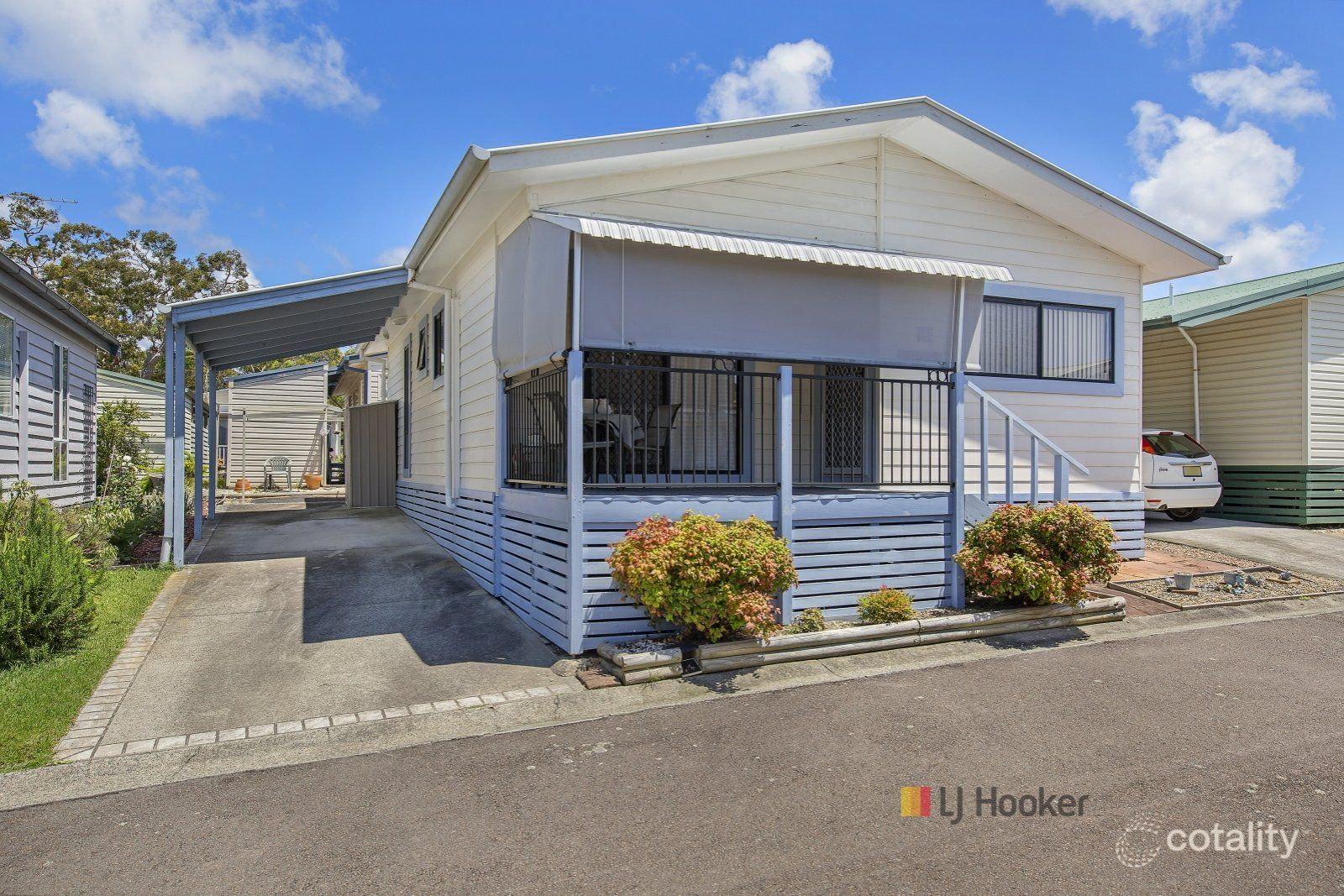 160/186 Sunrise Ave, Halekulani, NSW 2262