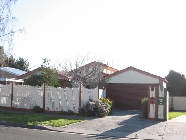 11 Ezard Cl, Berwick, VIC 3806