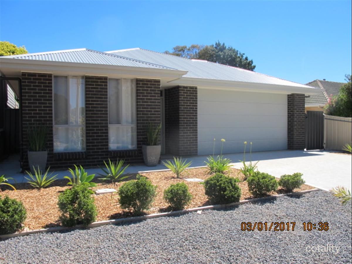 6 Red Gum Ave, Redwood Park, SA 5097