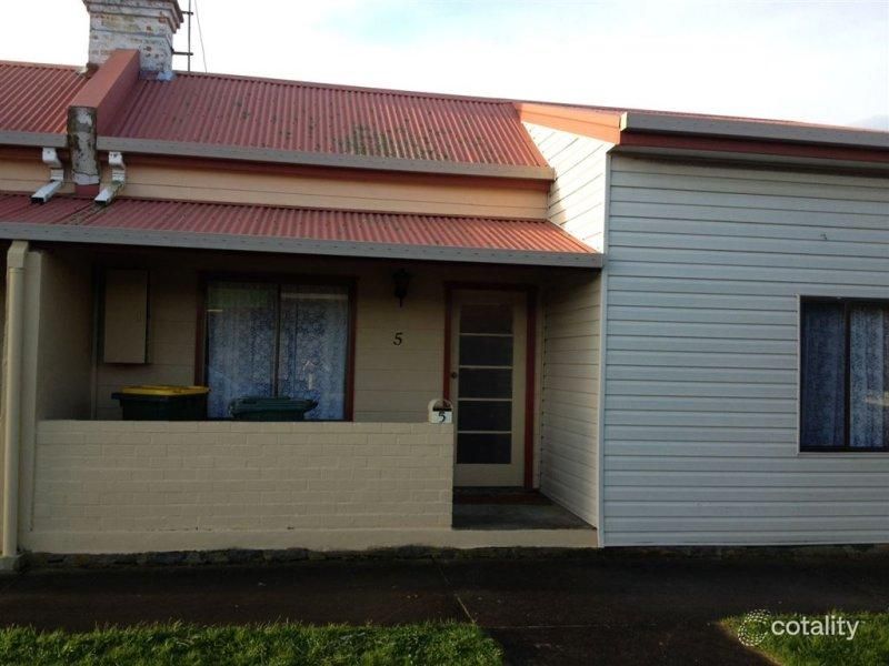 3/5 Thomas St, East Devonport, TAS 7310