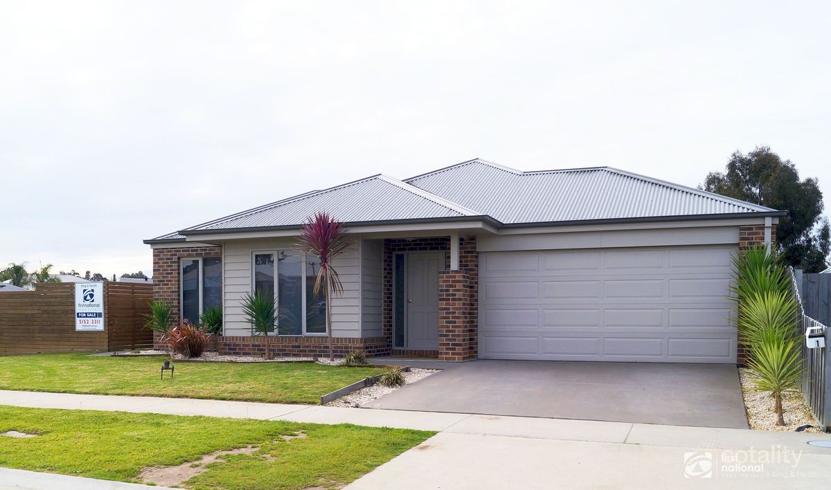 1 Schrader Ct, Eastwood, VIC 3875