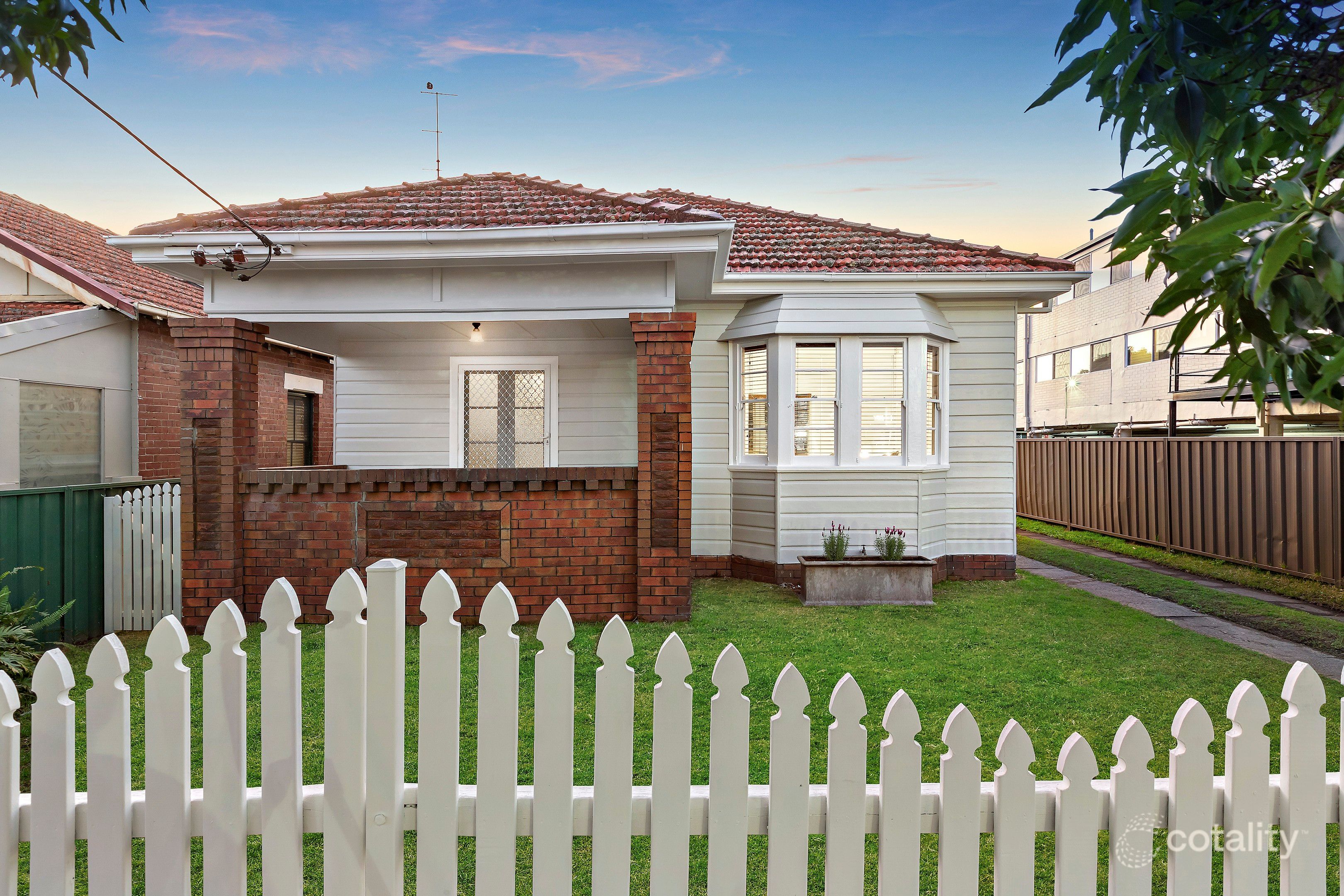 1 Frith St, Mayfield, NSW 2304