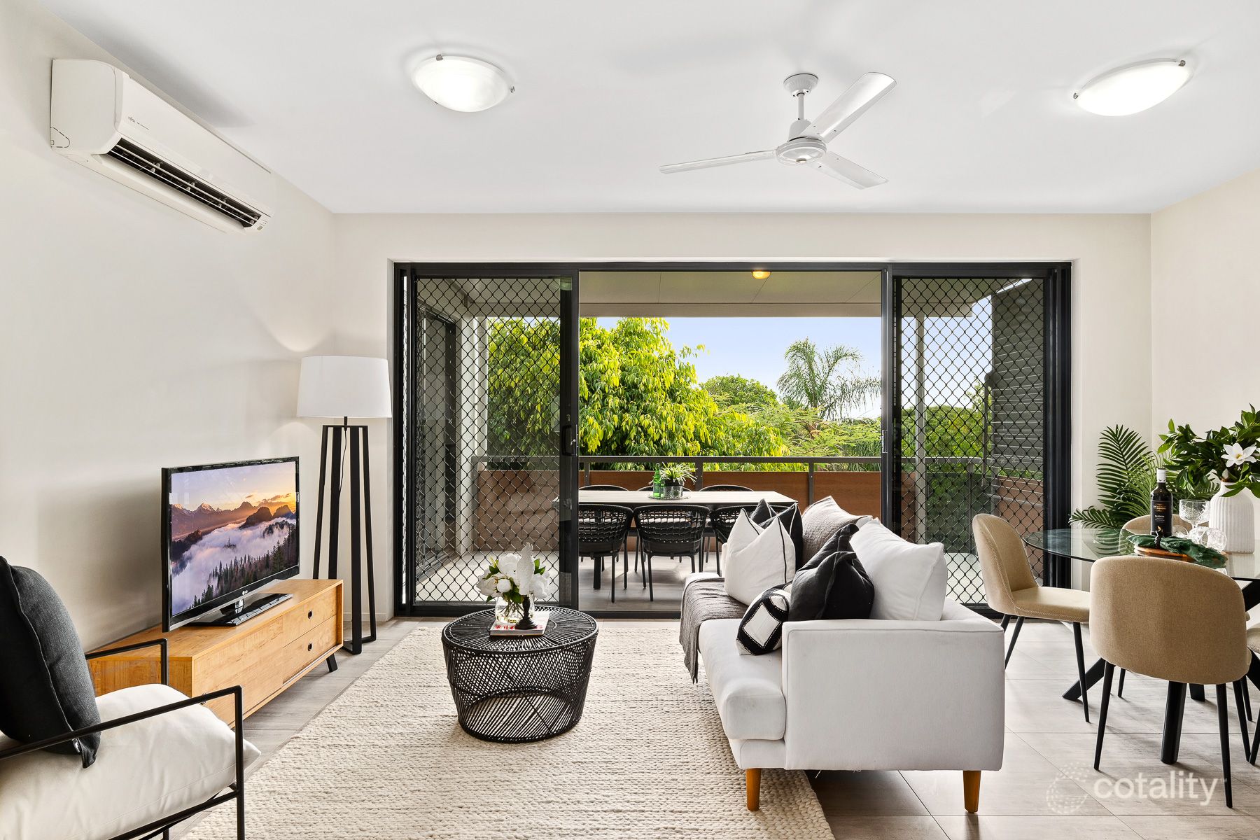 8/35 Crown St, Holland Park West, QLD 4121