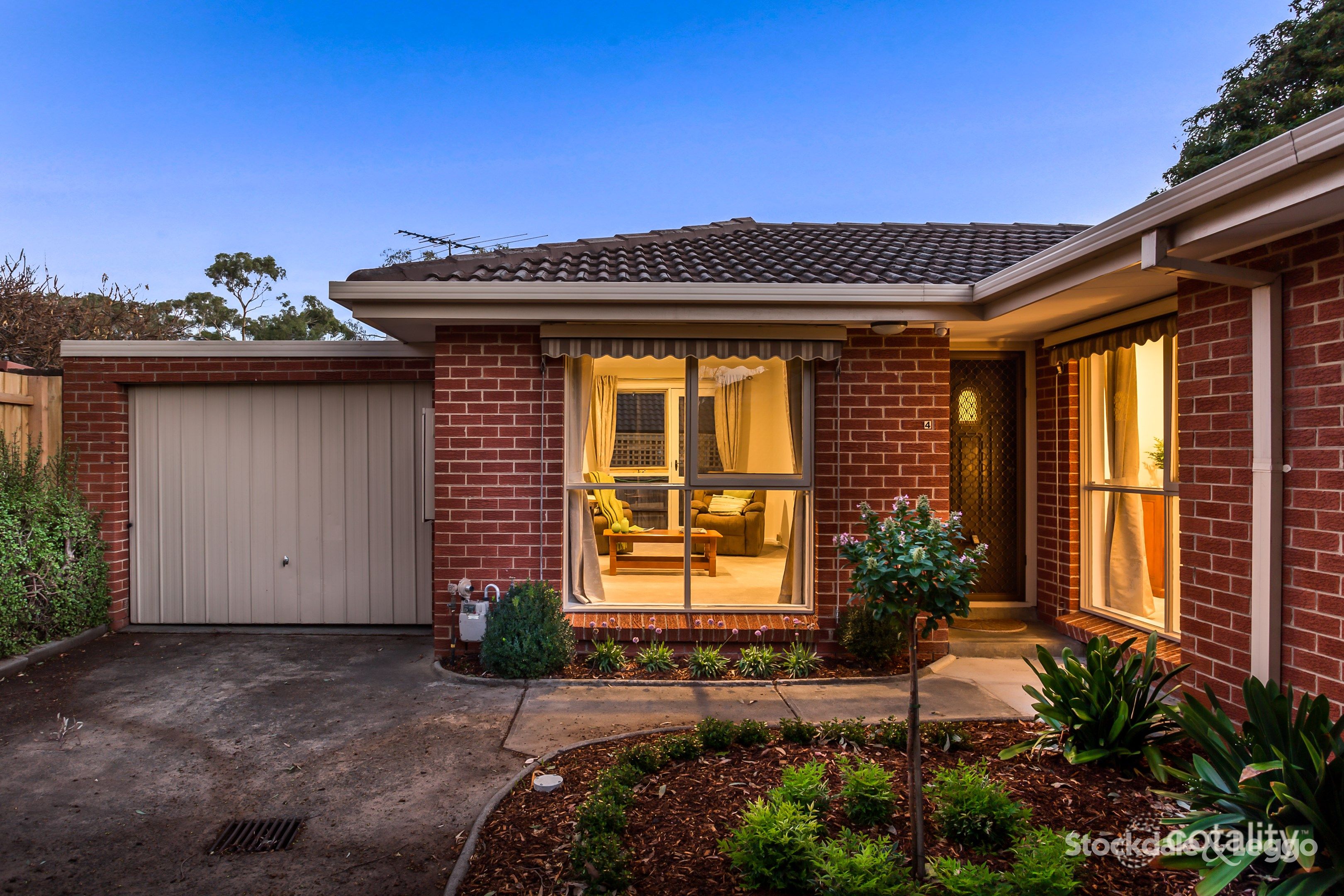 4/8 Veronica St, Ferntree Gully, VIC 3156