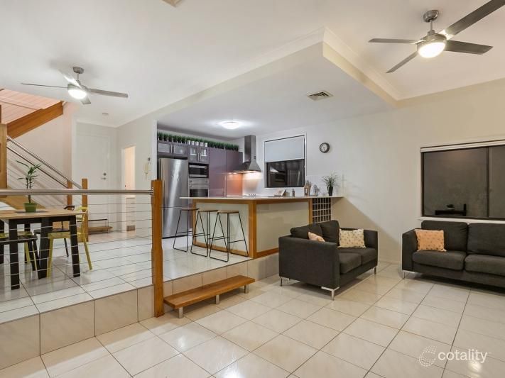 2/36 Macdonnell St, Toowong, QLD 4066