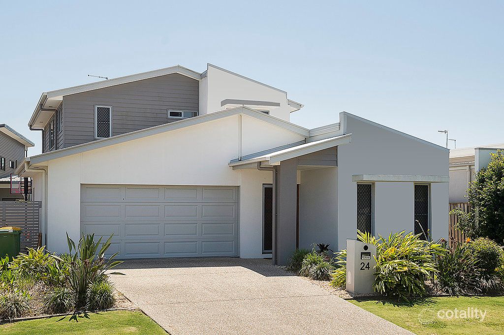 24 Galley Rd, Hope Island, QLD 4212