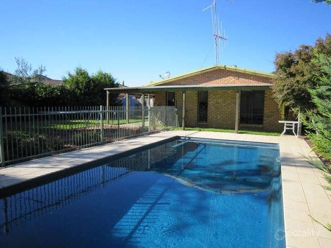 65 Rutley Cres, Echuca, VIC 3564