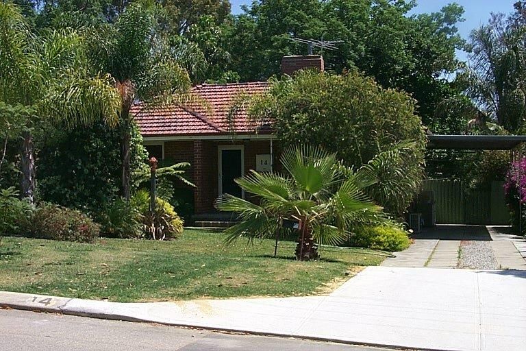 14 Charles St, Karrinyup, WA 6018