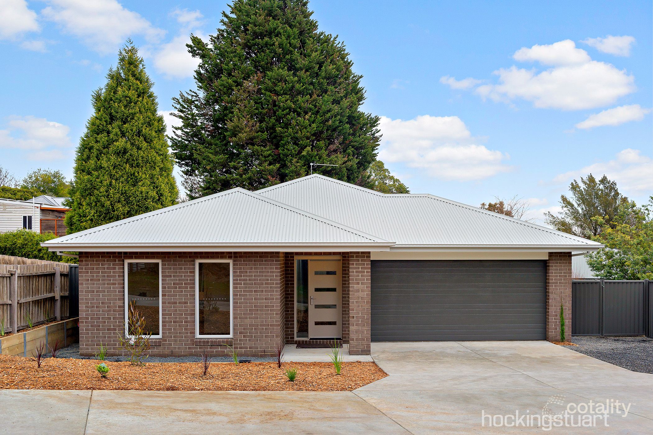 2/628 Bond St, Golden Point, VIC 3350