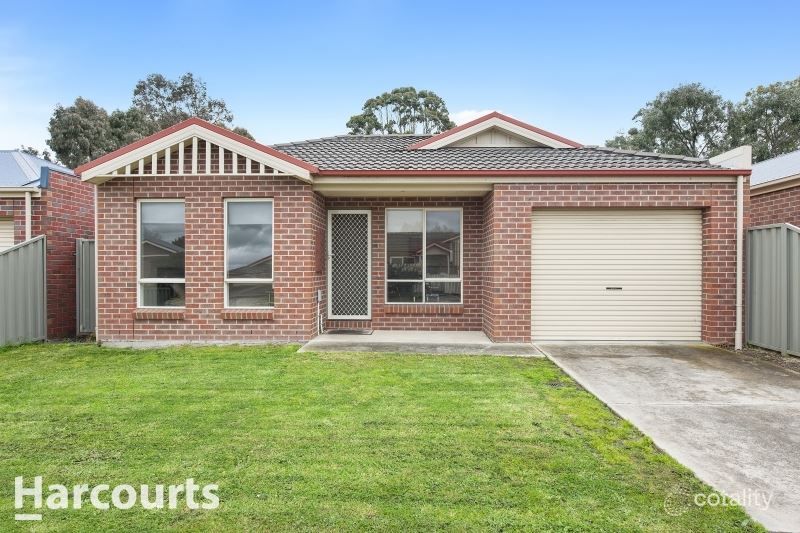 10 Cluden Gdns, Sebastopol, VIC 3356