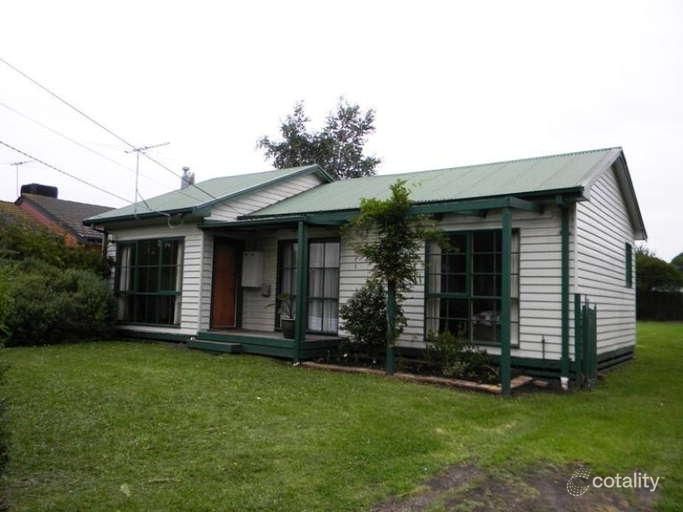 3 Hotham St, Cranbourne, VIC 3977