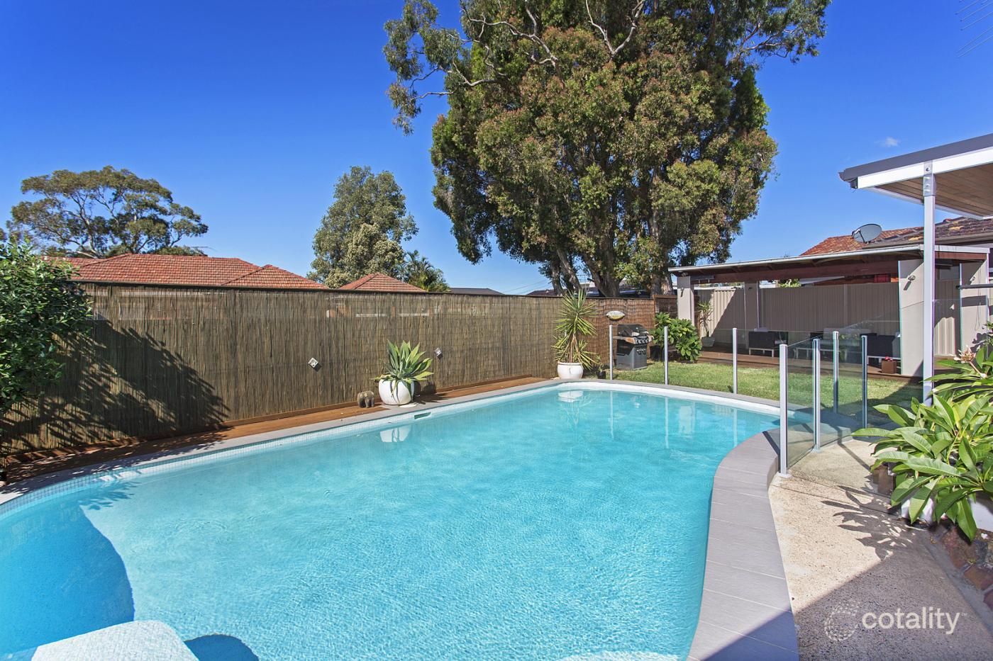995a Forest Rd, Lugarno, NSW 2210