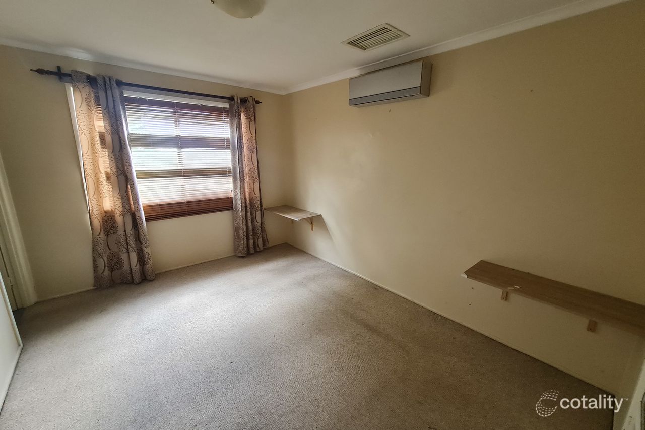 33 Sutton St, Menzies, QLD 4825