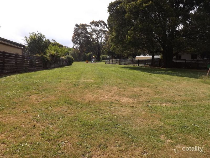 25 St Phillack Cres, Rawson, VIC 3825