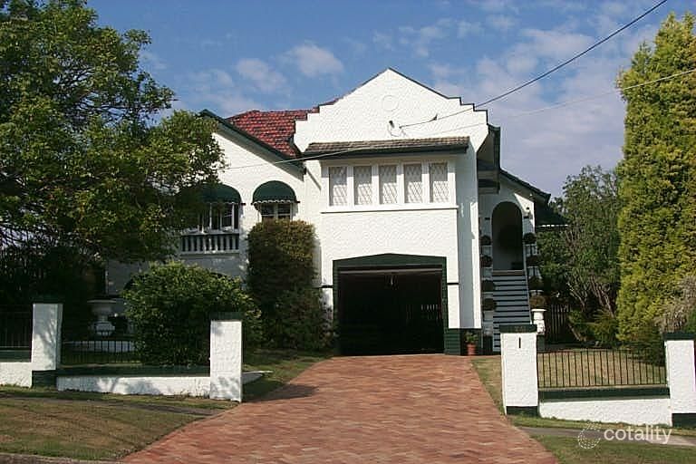 103 Shakespeare St, Coorparoo, QLD 4151