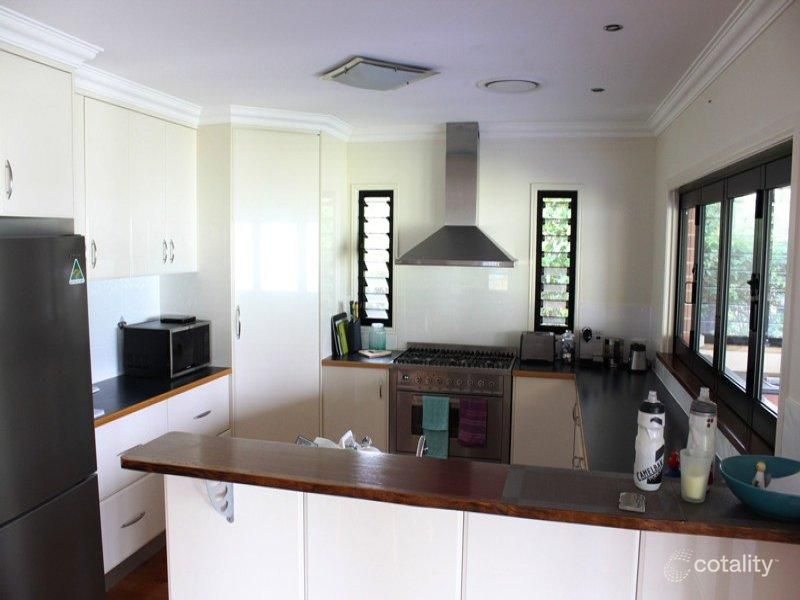 17 Isaac St, Bargara, QLD 4670