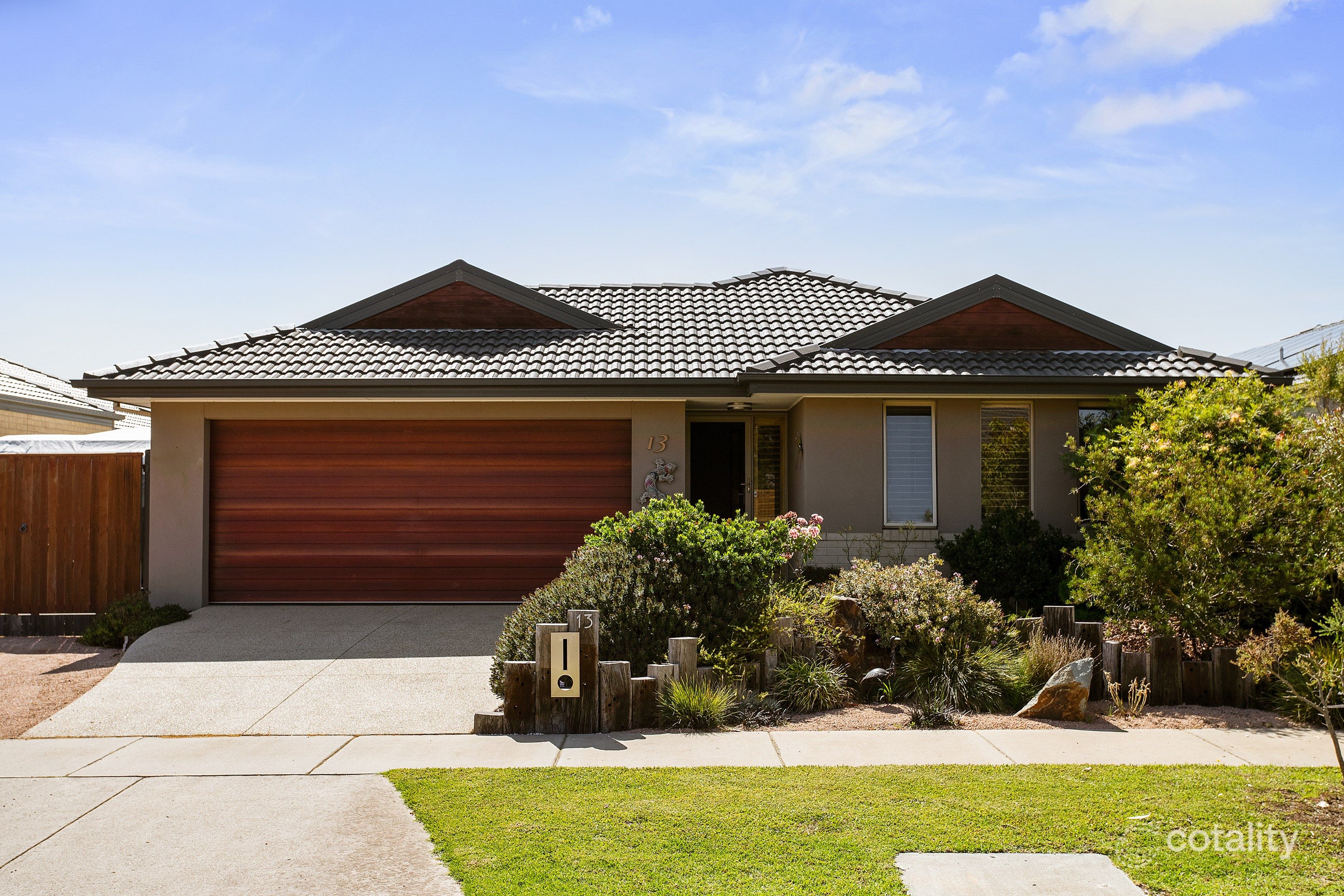 13 Shoalhaven Rd, Cowes, VIC 3922