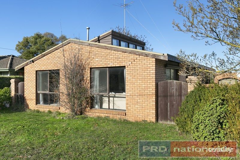 13 Whitelaw Ave, Delacombe, VIC 3356