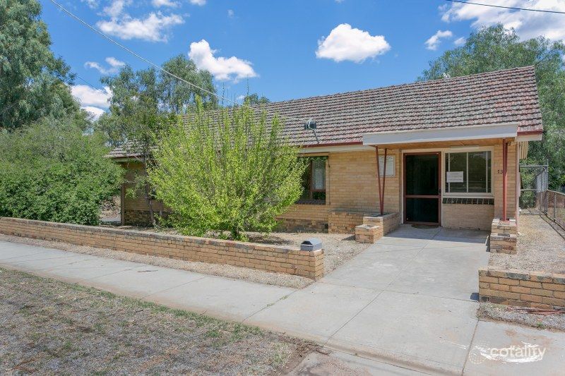 13 Maple St, Golden Square, VIC 3555