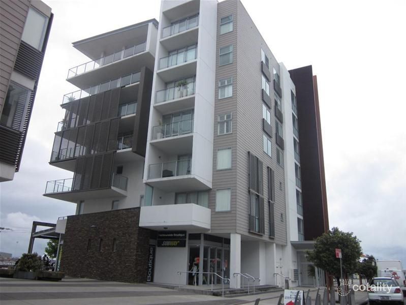 204/5-7 Honeysuckle Dr, Newcastle, NSW 2300