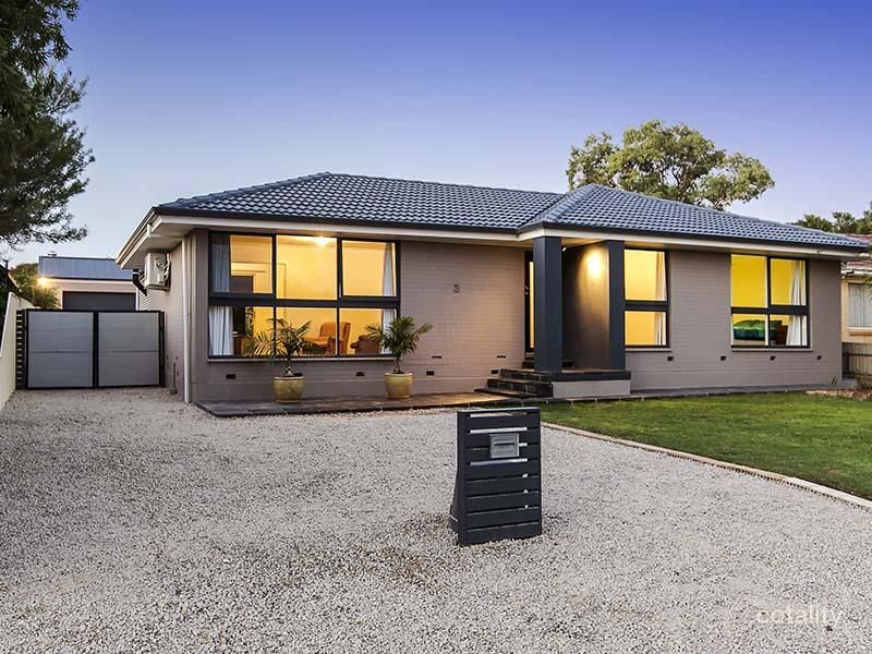 3 Beatty Ave, Christies Beach, SA 5165