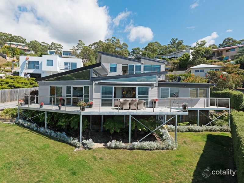 15 Fielding Dr, West Hobart, TAS 7000