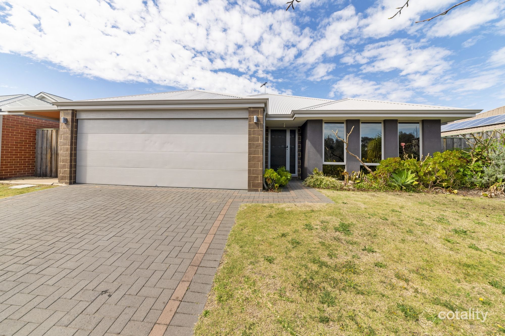 4 Aventurine Pde, Wellard, WA 6170