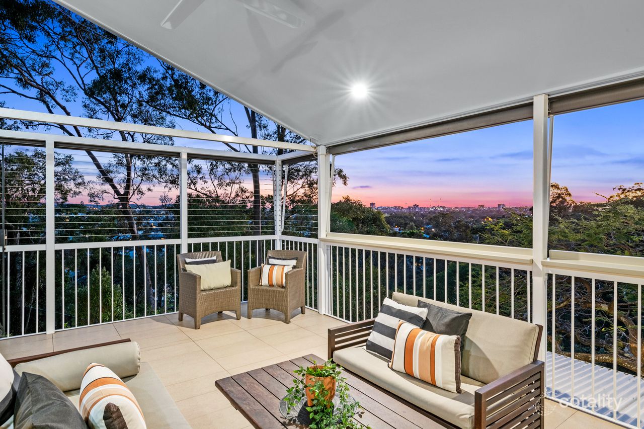 42 Appia Ave, Seven Hills, QLD 4170