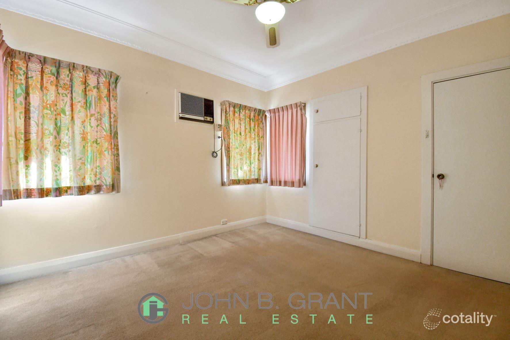 8 Wallace St, Sefton, NSW 2162