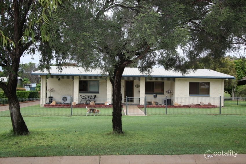 4 Farrelly St, Towers Hill, QLD 4820