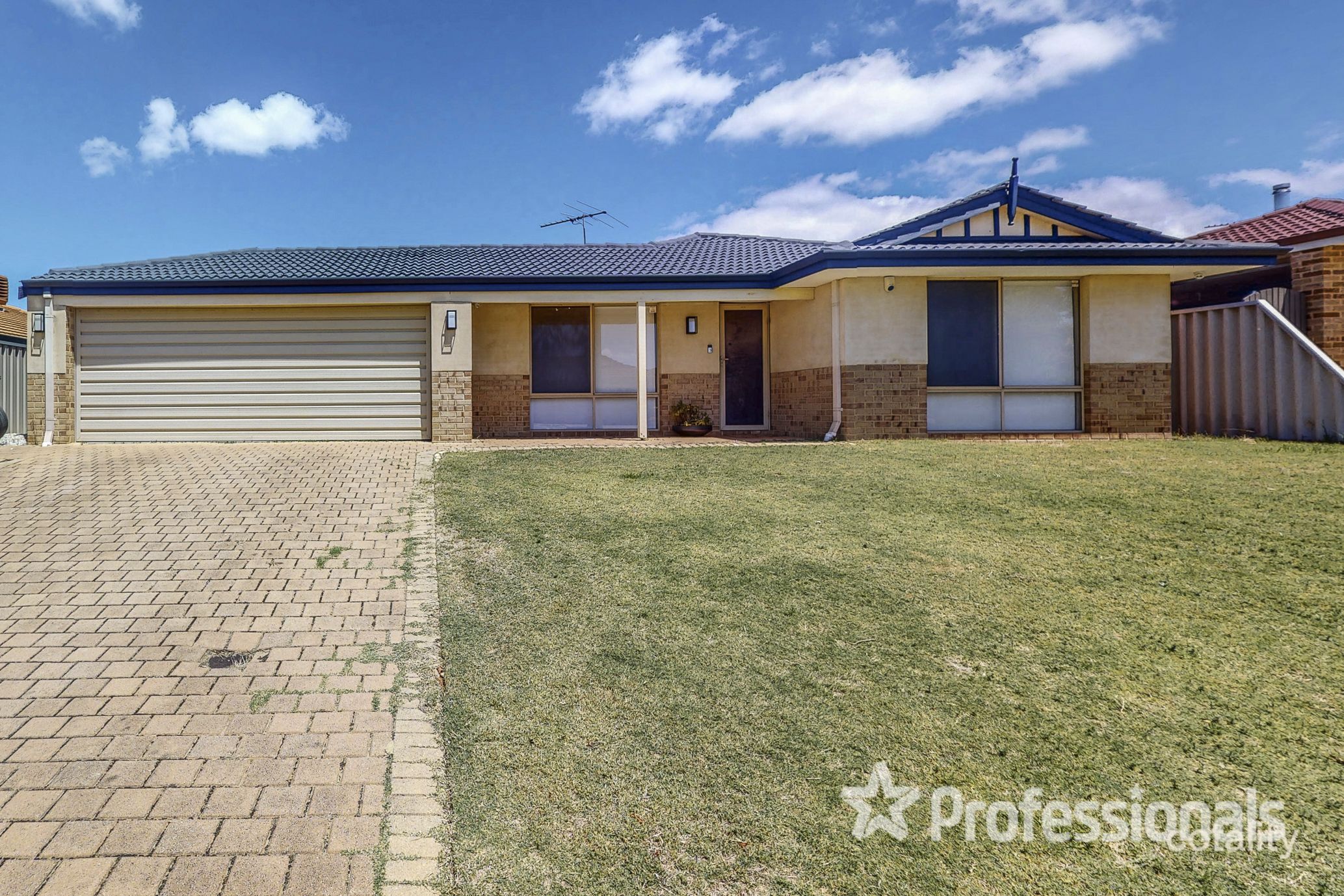 80 Monash Cir, Marangaroo, WA 6064