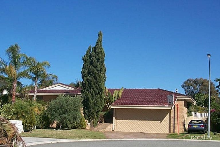 15 Canis Ct, Kingsley, WA 6026